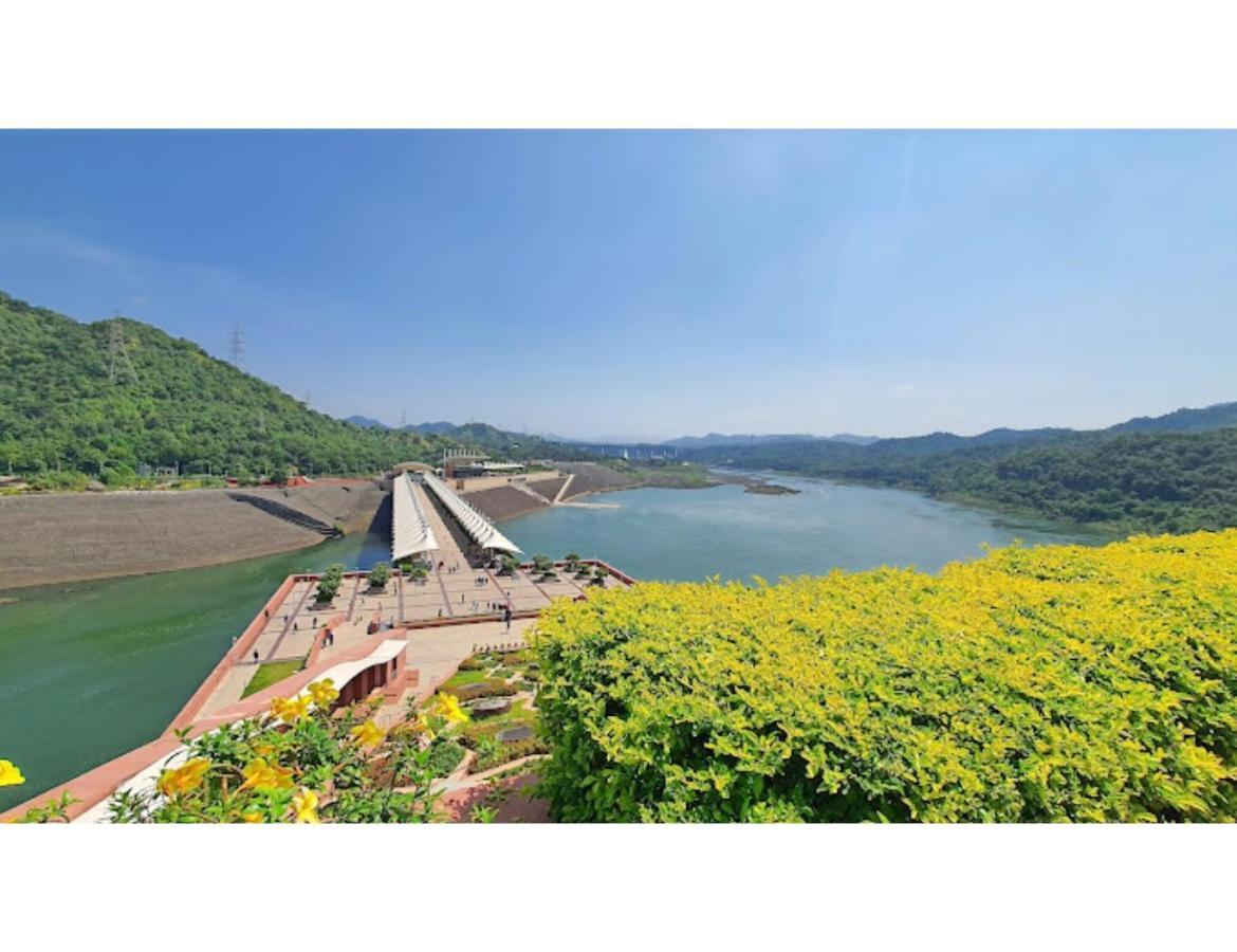 Hari Homestay, Garudeshwar Exteriör bild